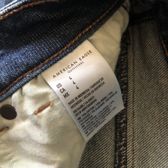 American Eagle Stretch Highest Rise Mom Shorts Size 4 - Picture 5 of 5